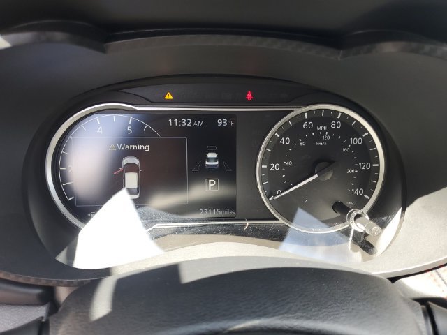 Certified 2025 Nissan Versa SR w/ Trunk Package FWD image 18