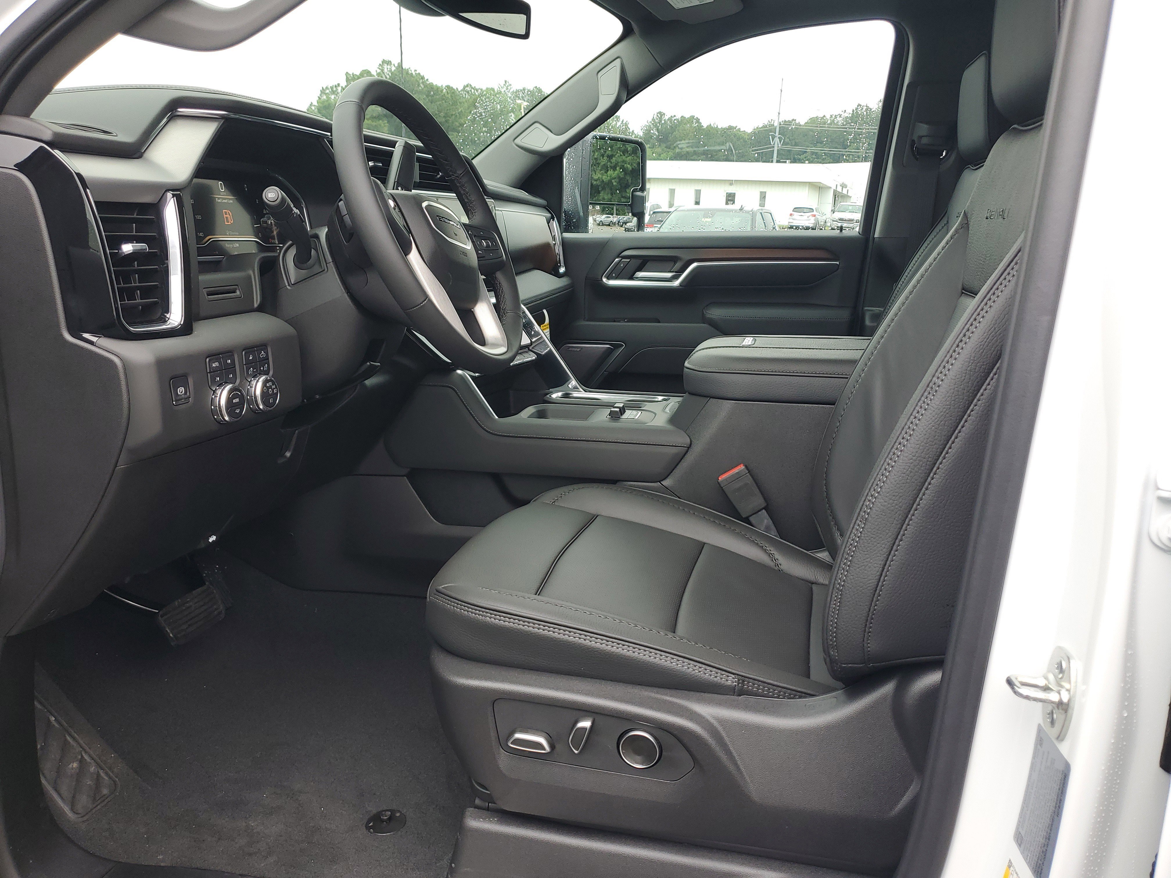 New 2025 GMC Sierra 2500 Denali image 19