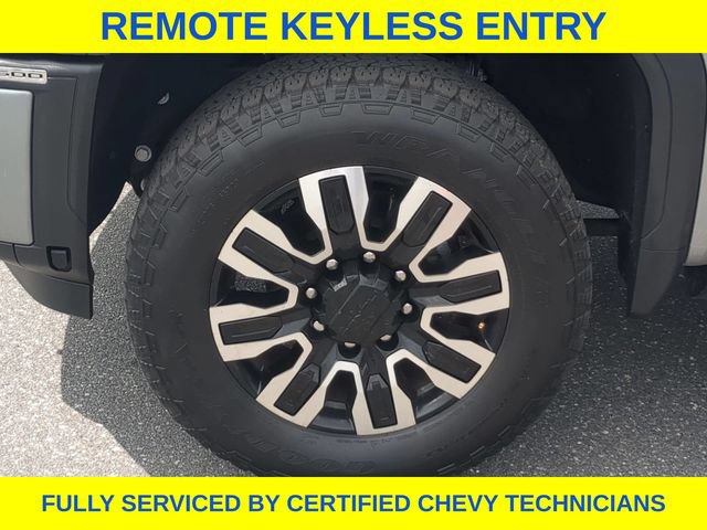 Used 2025 GMC Sierra 2500 Denali Ultimate AWD/4WD image 18
