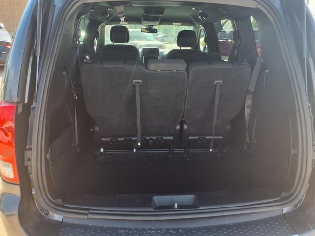 Used 2019 Dodge Grand Caravan SE image 23