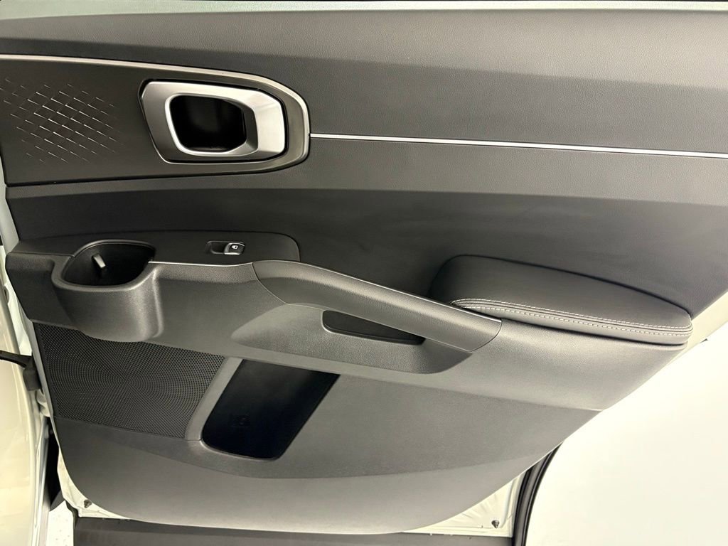 New 2026 Kia Sorento LX image 40