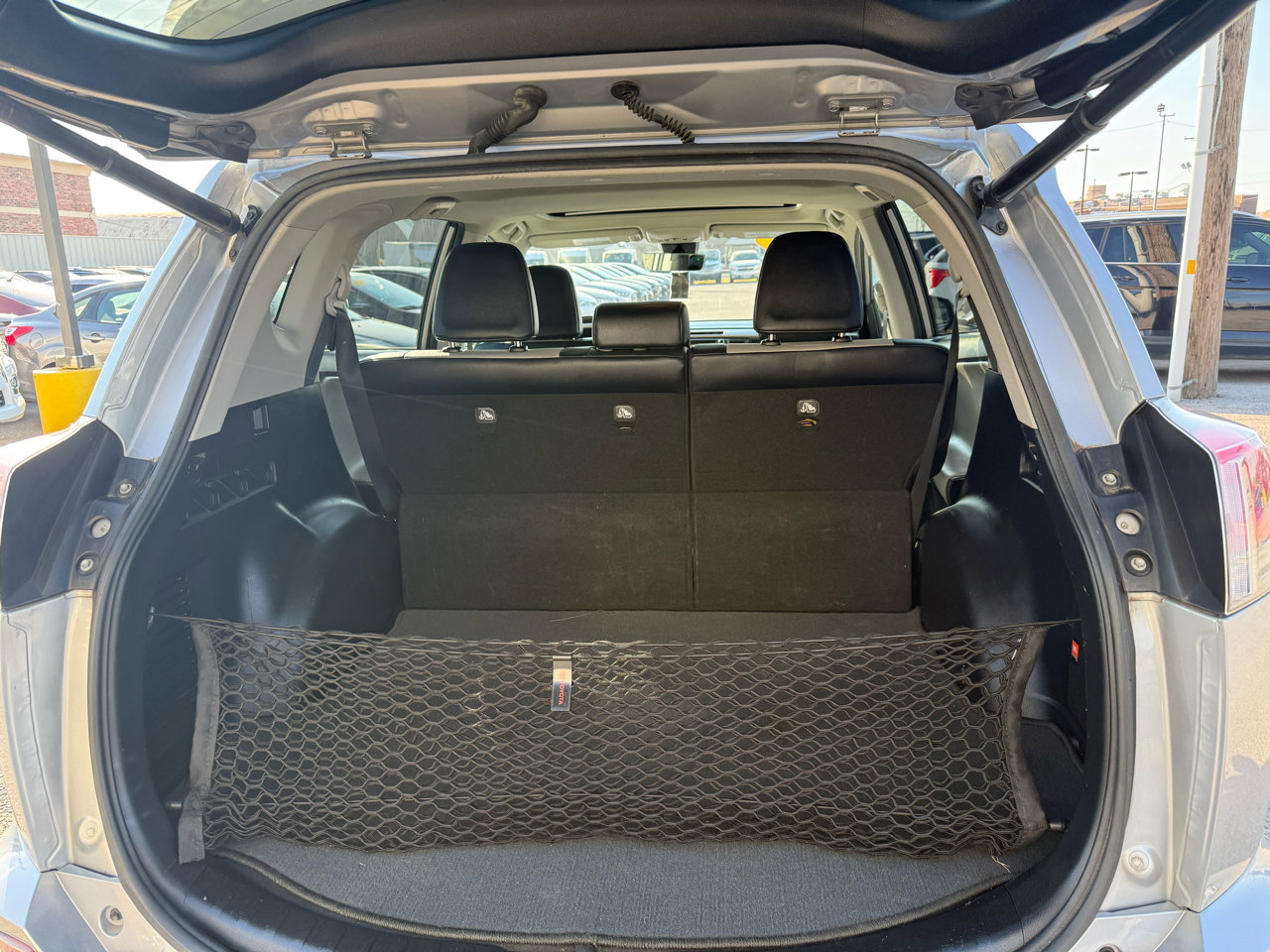 Used 2017 Toyota RAV4 Limited w/ Advanced Technology Package image 8