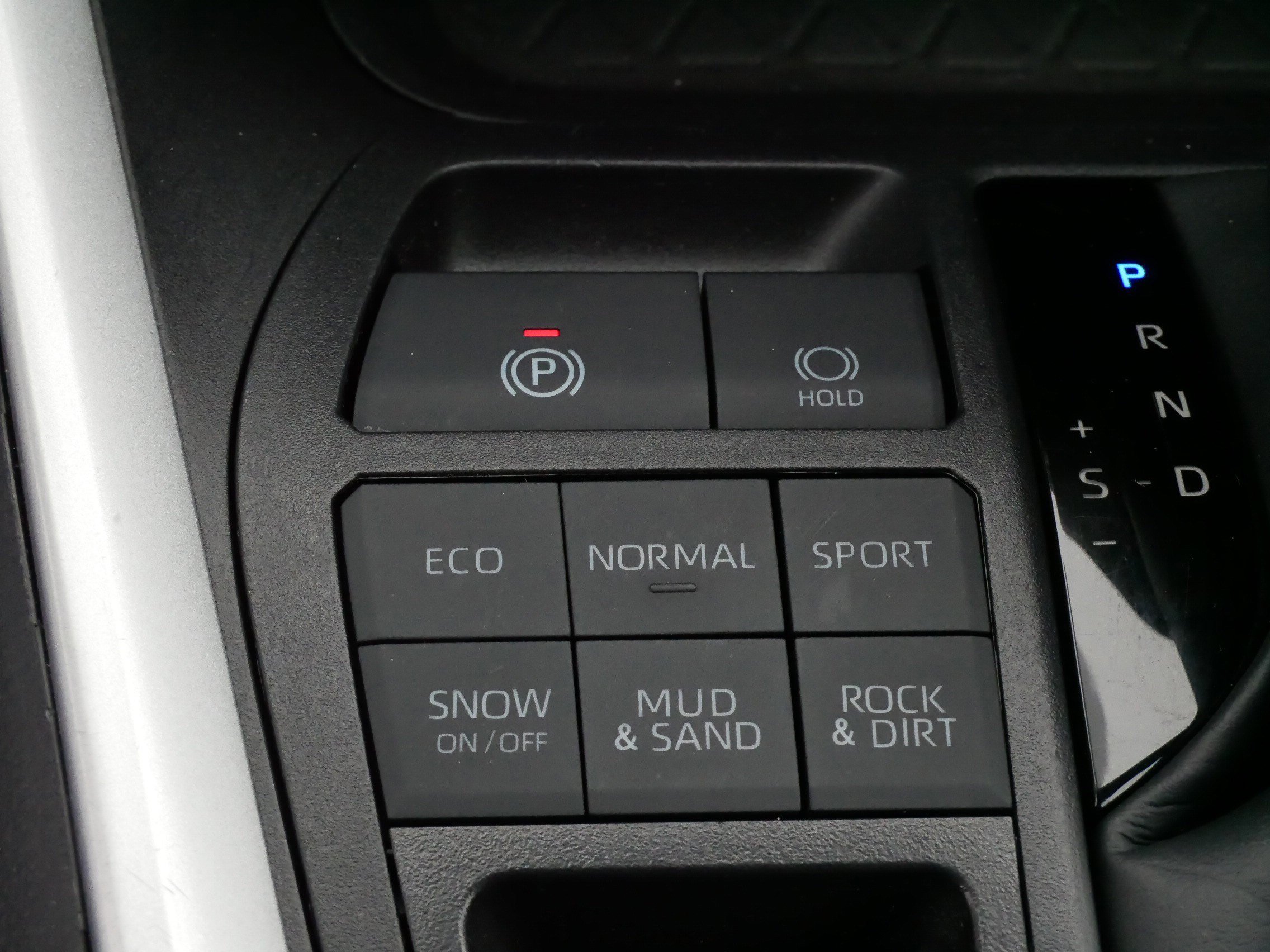 Certified 2025 Toyota RAV4 XLE Premium image 28