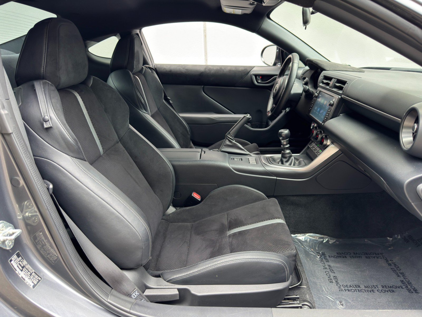 Used 2022 Toyota GR86 Premium w/ ALL Weather Mat Package (TMS) RWD image 14