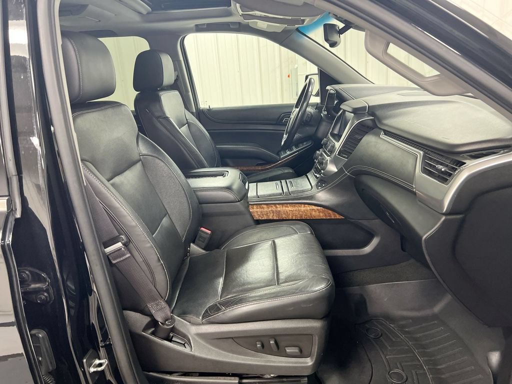 Used 2016 Chevrolet Suburban LTZ AWD/4WD image 23