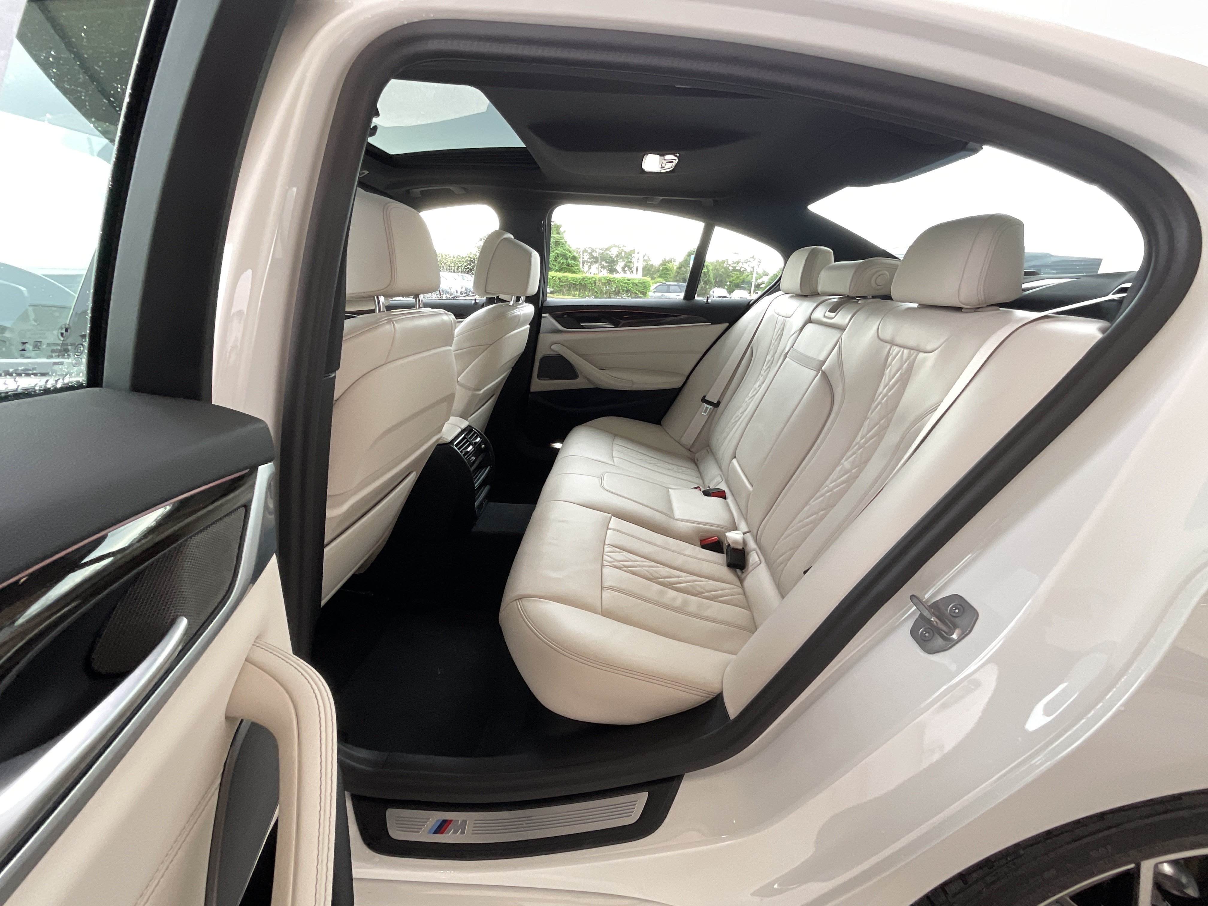 Certified 2023 BMW 540i xDrive w/ M Sport Package AWD/4WD image 26