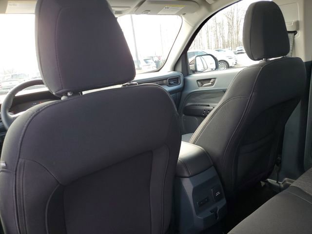 New 2025 Ford Maverick XLT w/ XLT Luxury Package image 31
