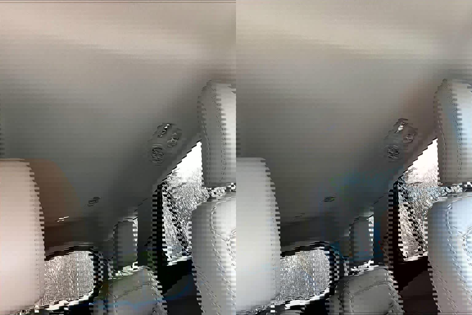 Used 2023 Ford Explorer XLT w/ Equipment Group 202A image 14