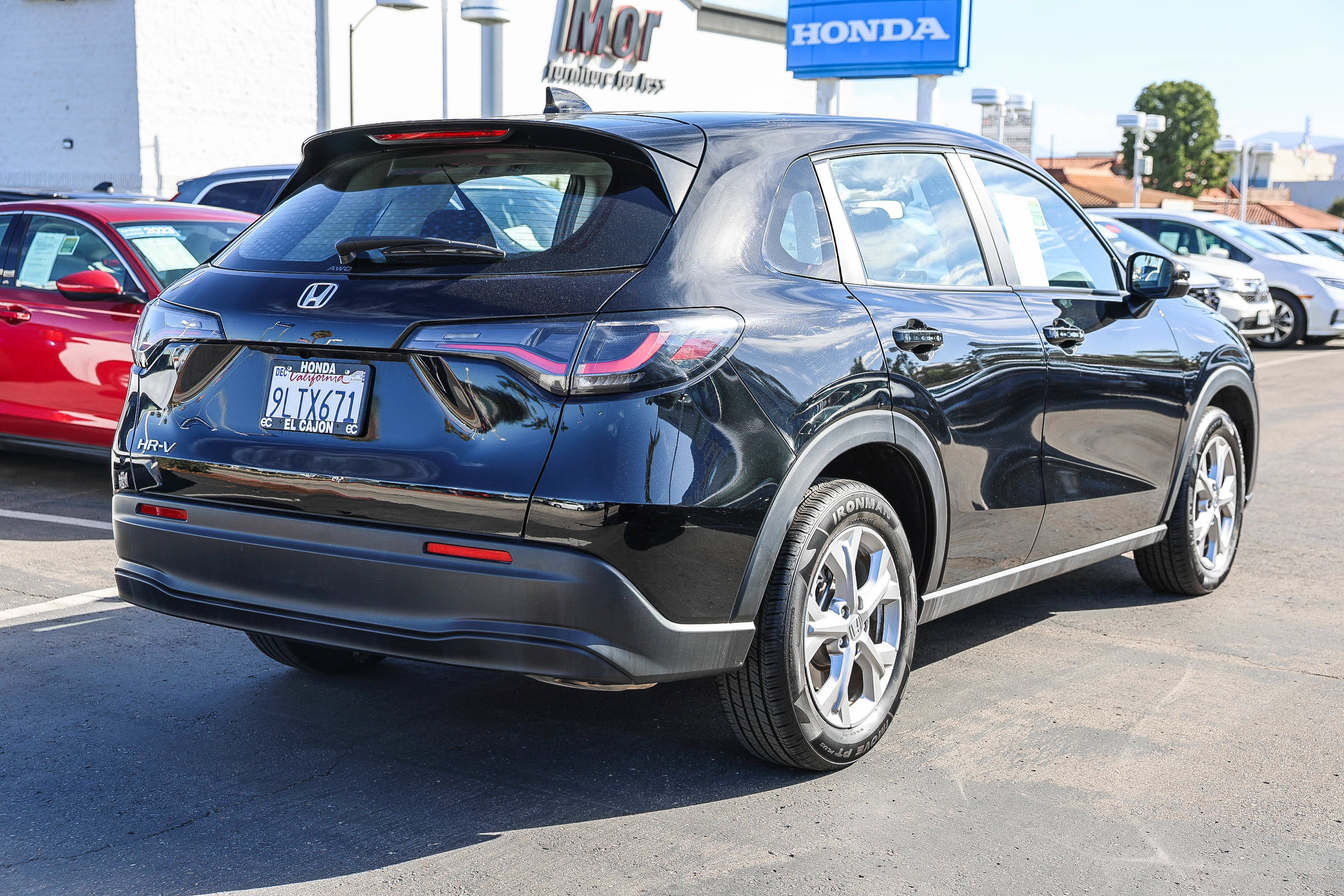 Certified 2025 Honda HR-V LX image 23