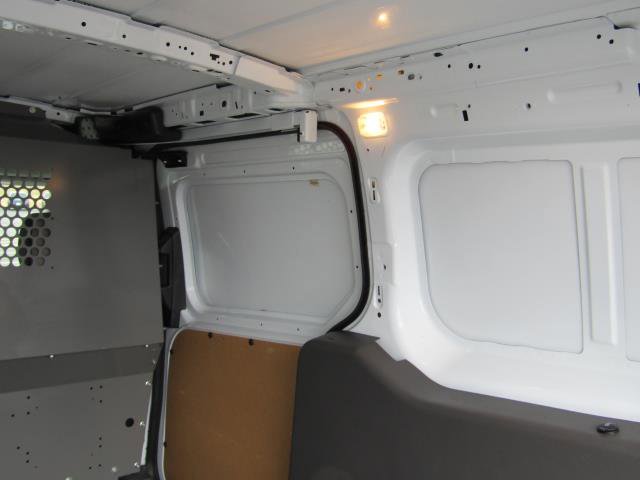 Certified 2020 Ford Transit Connect XLT image 18