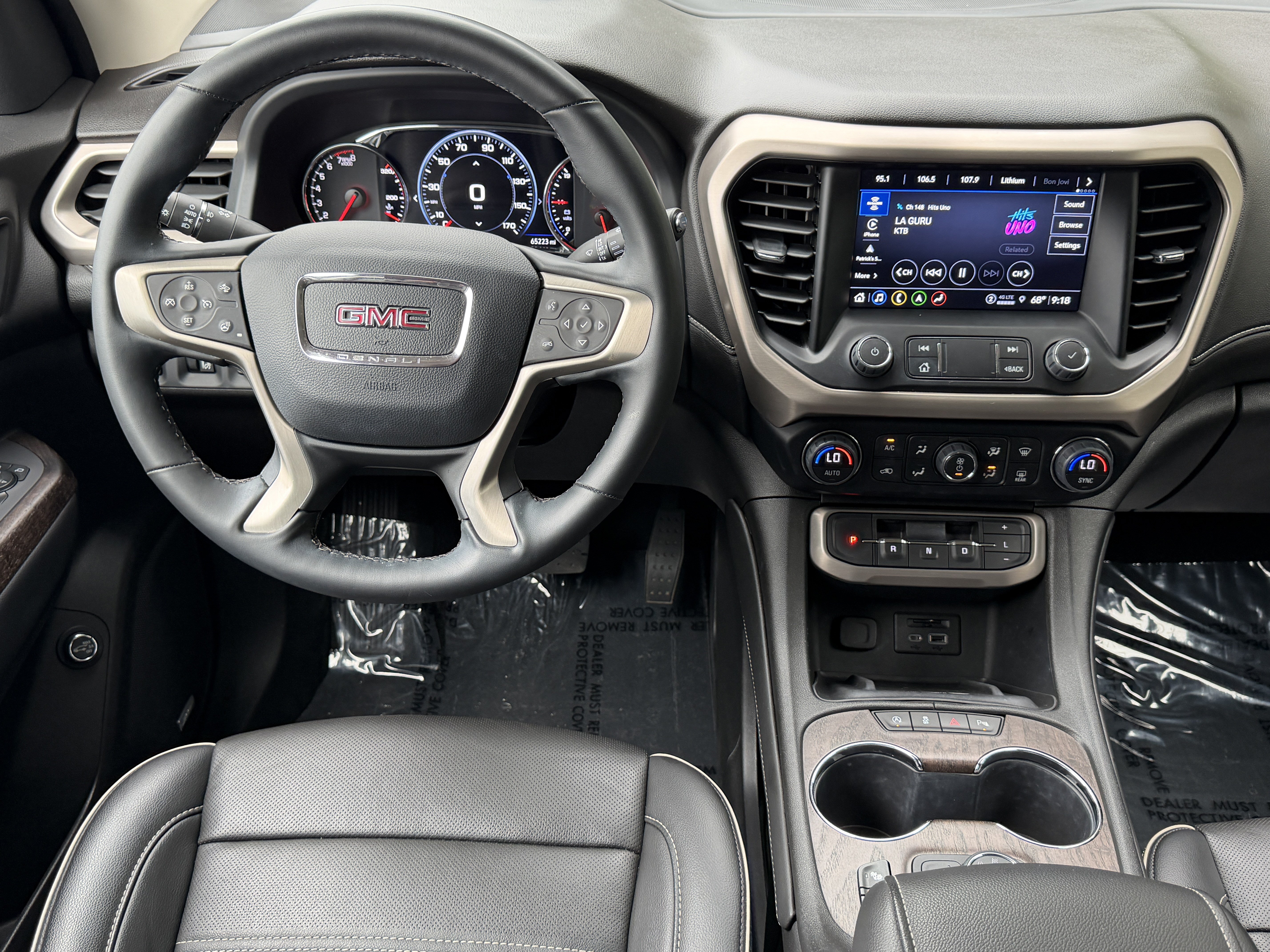 Used 2023 GMC Acadia Denali w/ Black Diamond Edition FWD image 22