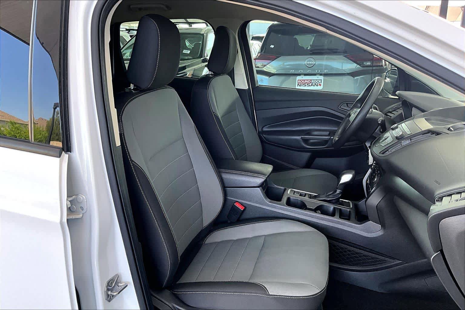 Used 2019 Ford Escape S FWD image 9