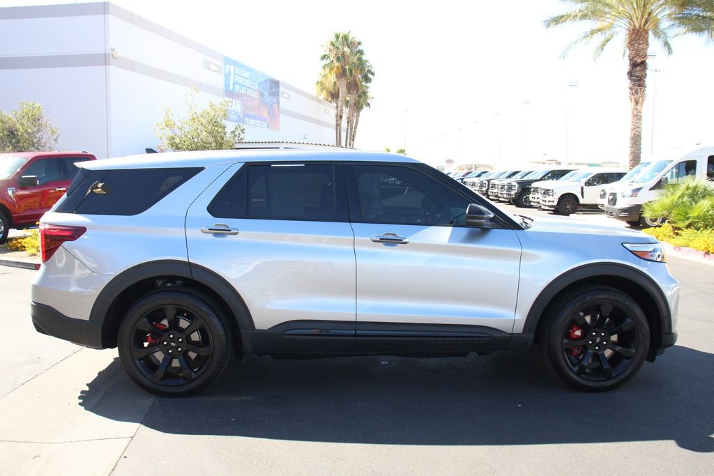 Certified 2021 Ford Explorer ST AWD/4WD image 10