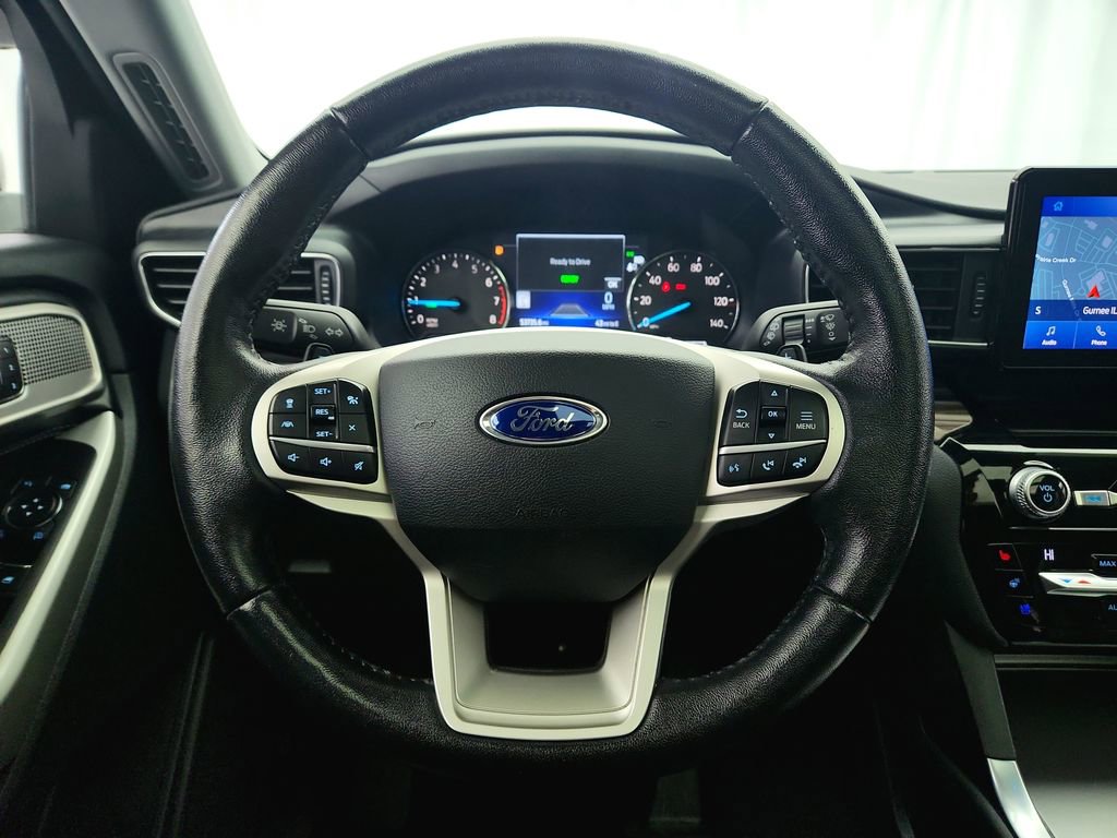 Used 2021 Ford Explorer Limited image 16