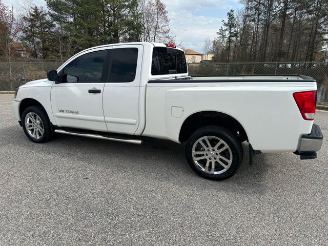 Used 2012 Nissan Titan SV w/ SV Value Truck Pkg image 7