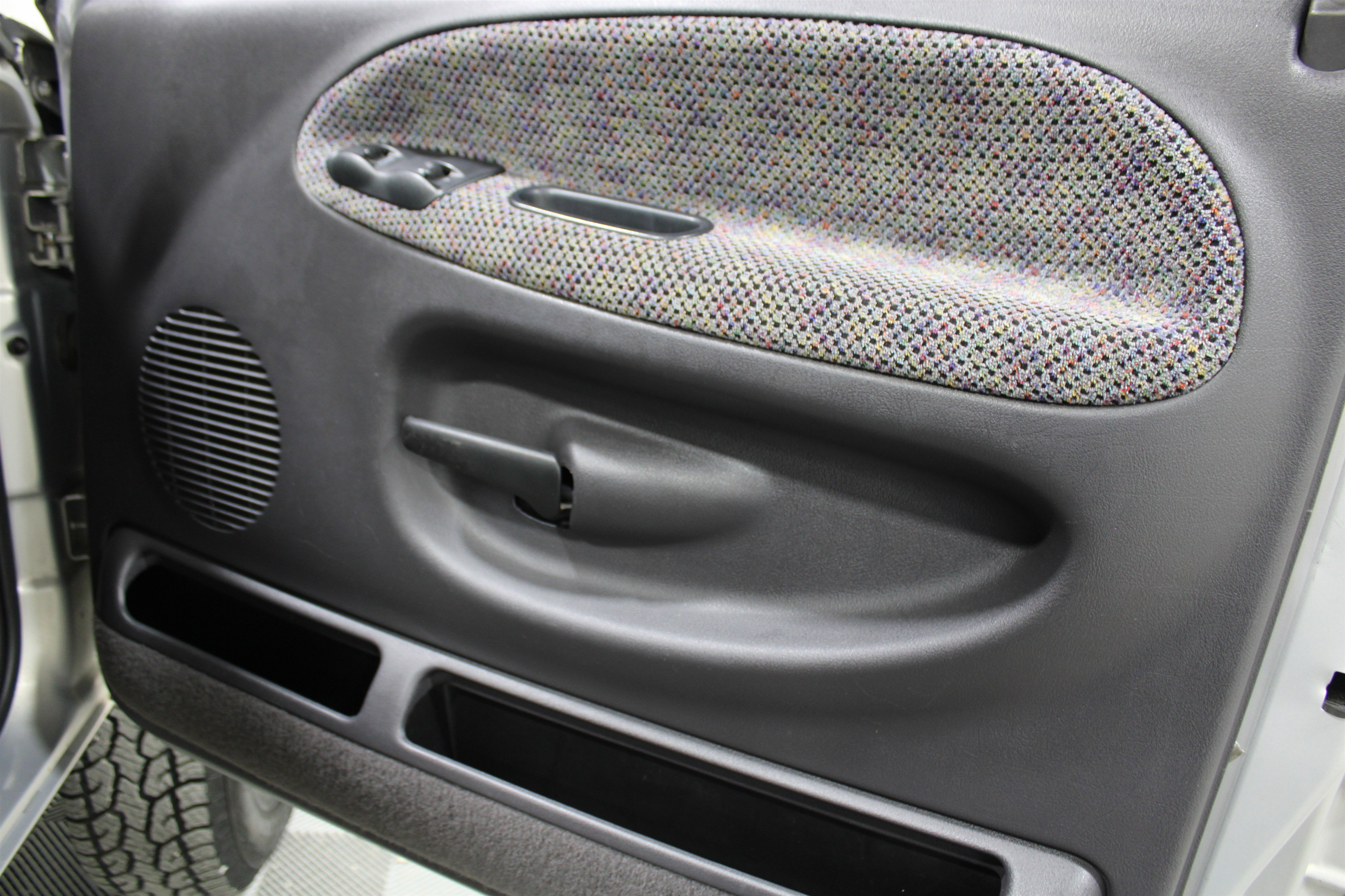 Used 1998 Dodge Ram 2500 Truck 4x4 Quad Cab image 21