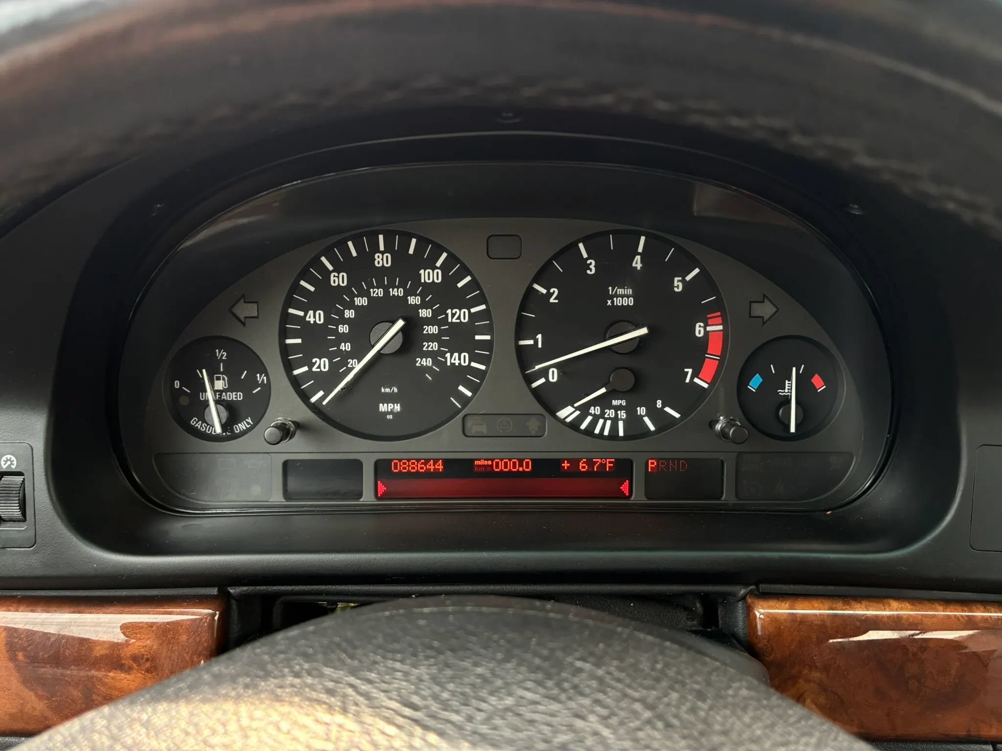 Used 2000 BMW 540i Sedan RWD image 25