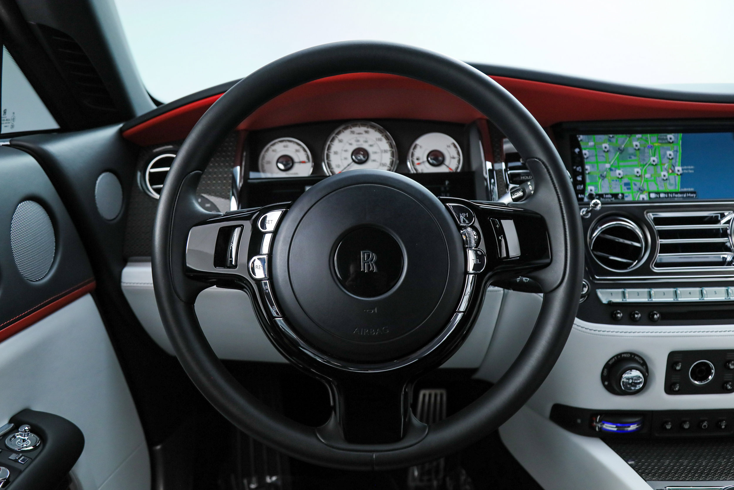 Used 2021 Rolls-Royce Wraith RWD image 38