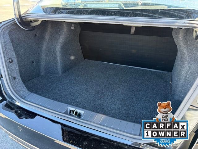 Used 2025 Nissan Versa S w/ Trunk Package image 25