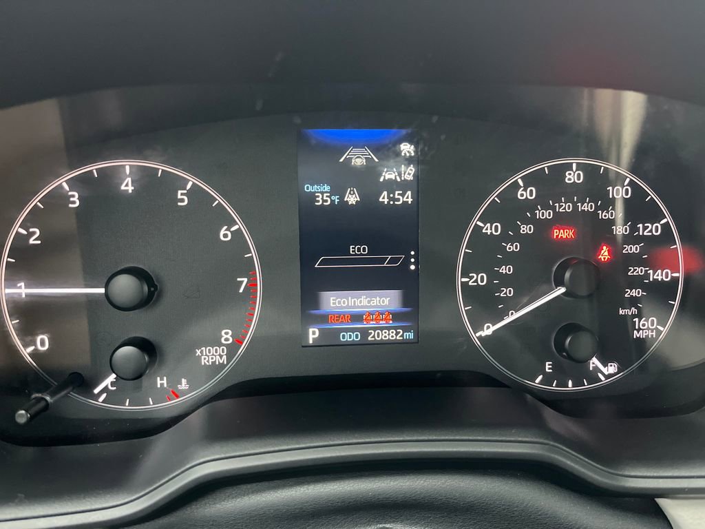 Certified 2024 Toyota Corolla Cross L image 16