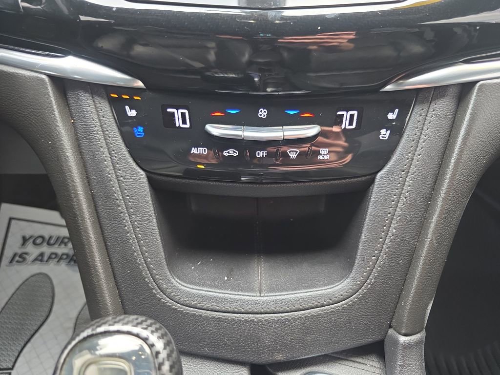 Used 2020 Cadillac XT6 Sport image 20