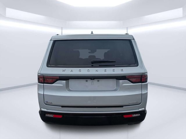 Used 2022 Jeep Wagoneer Series II RWD image 4