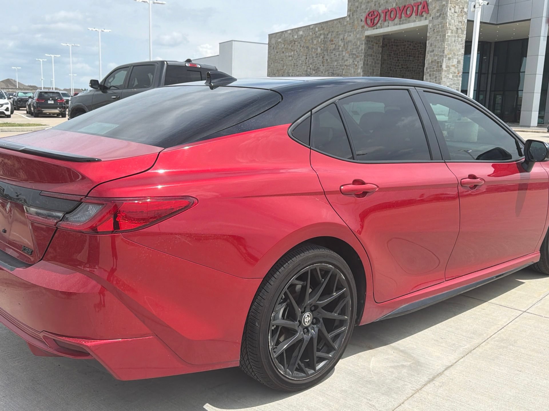 Used 2026 Toyota Camry XSE FWD image 3