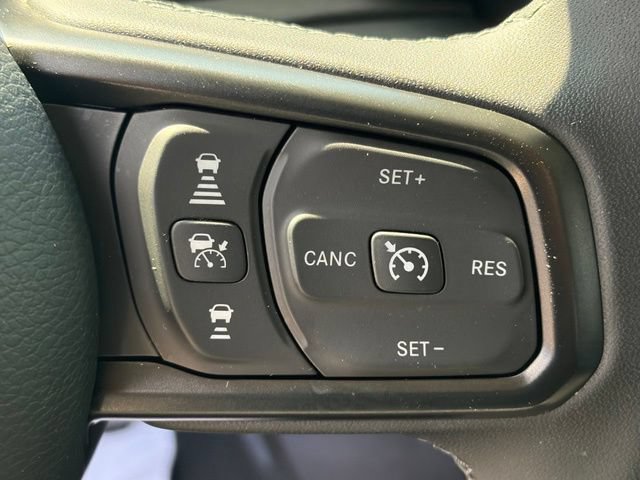 Used 2026 Jeep Gladiator Rubicon AWD/4WD image 17