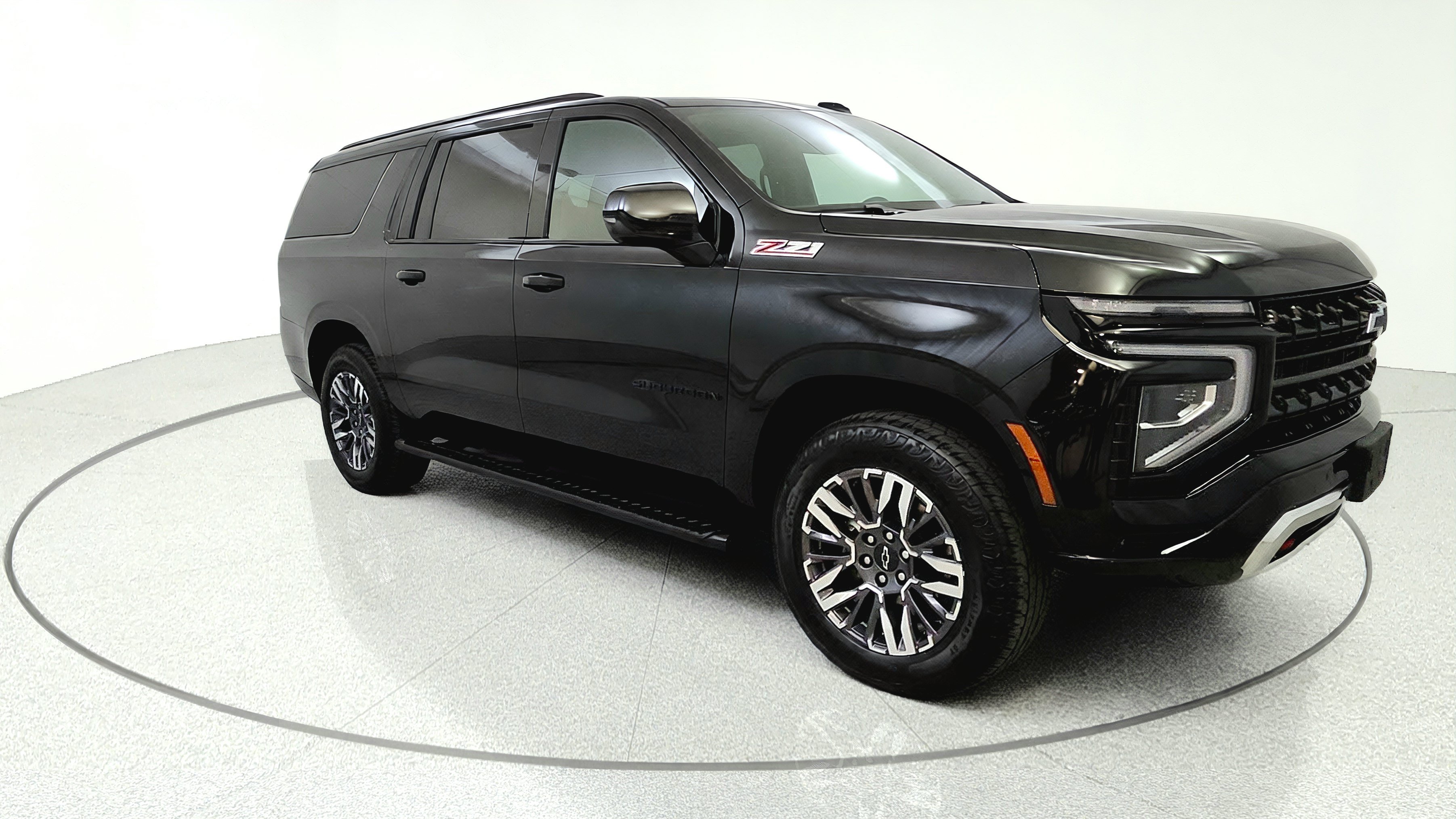 Used 2025 Chevrolet Suburban Z71 AWD/4WD image 1