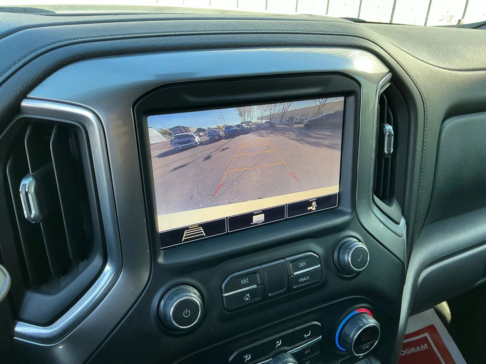 Used 2020 Chevrolet Silverado 1500 LT Trail Boss image 29