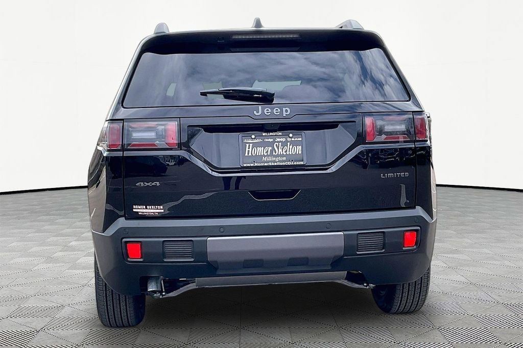 New 2026 Jeep Cherokee Laredo image 4