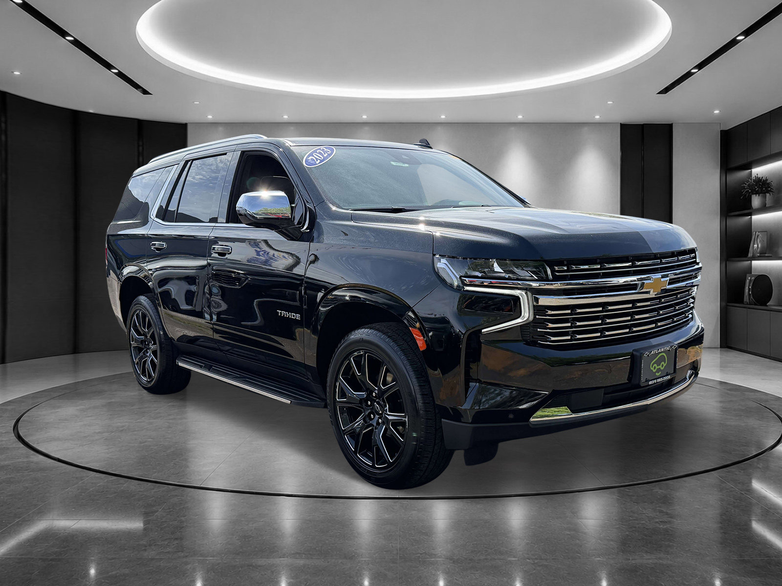 Used 2023 Chevrolet Tahoe Premier AWD/4WD image 2