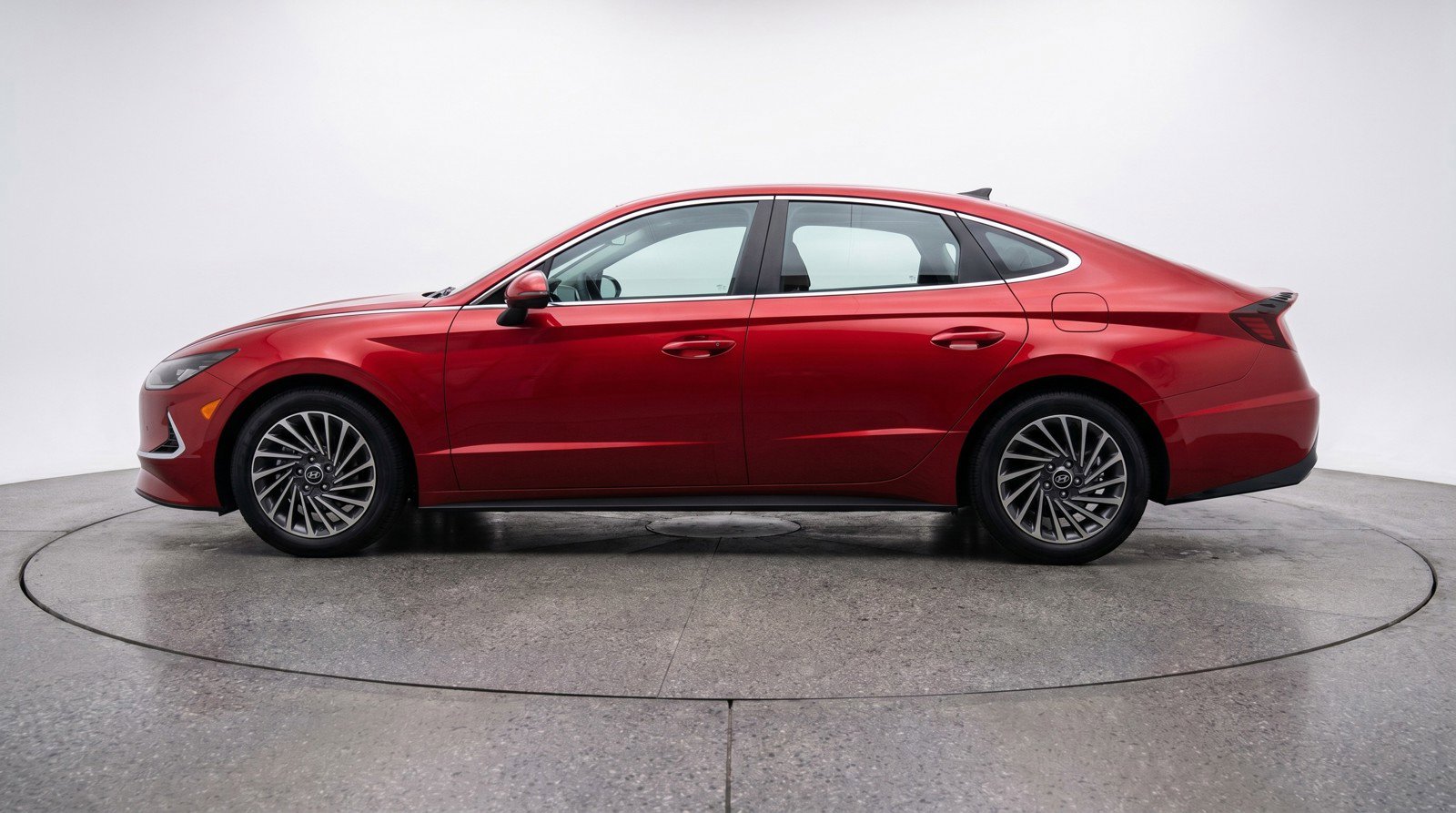 Used 2025 Hyundai Sonata SEL image 3