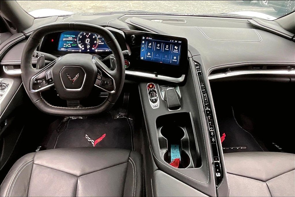 Used 2024 Chevrolet Corvette Stingray Coupe w/ 1LT RWD image 6