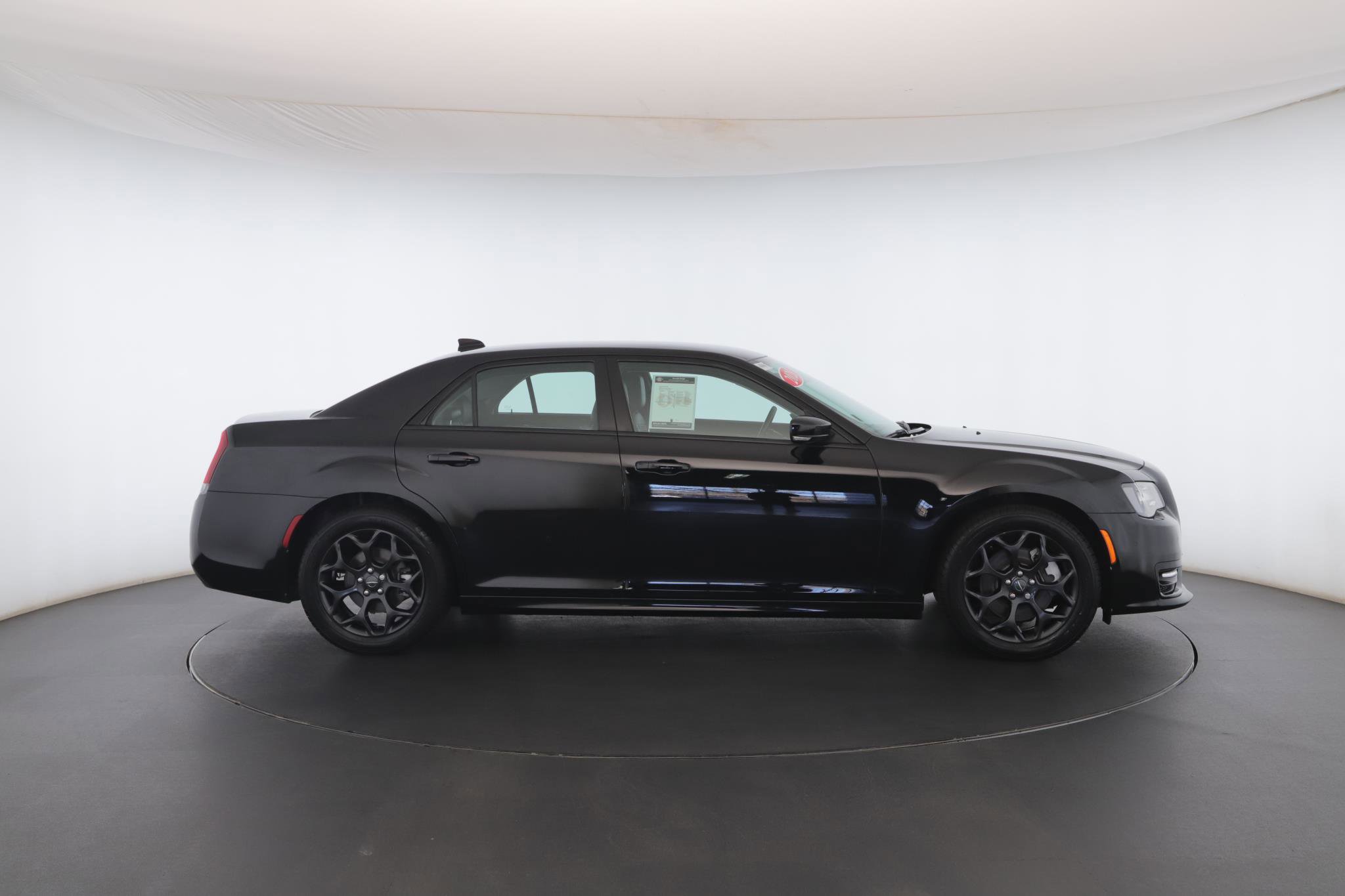 Used 2021 Chrysler 300 Touring L image 22