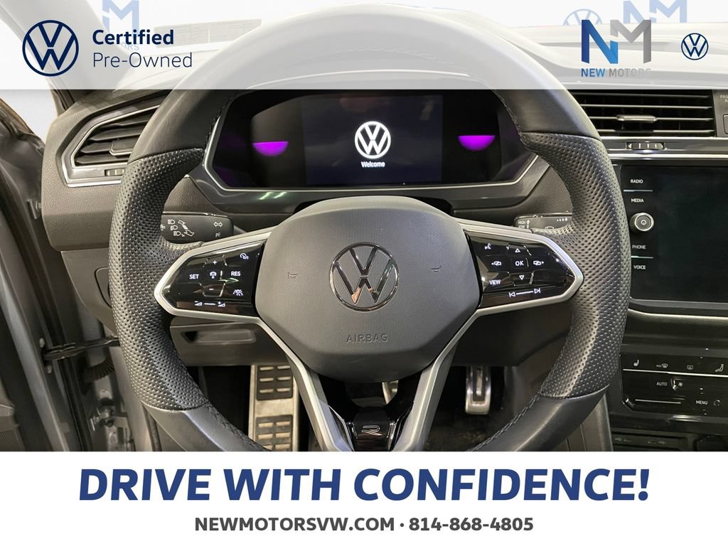 Used 2023 Volkswagen Tiguan SE R-Line FWD image 11