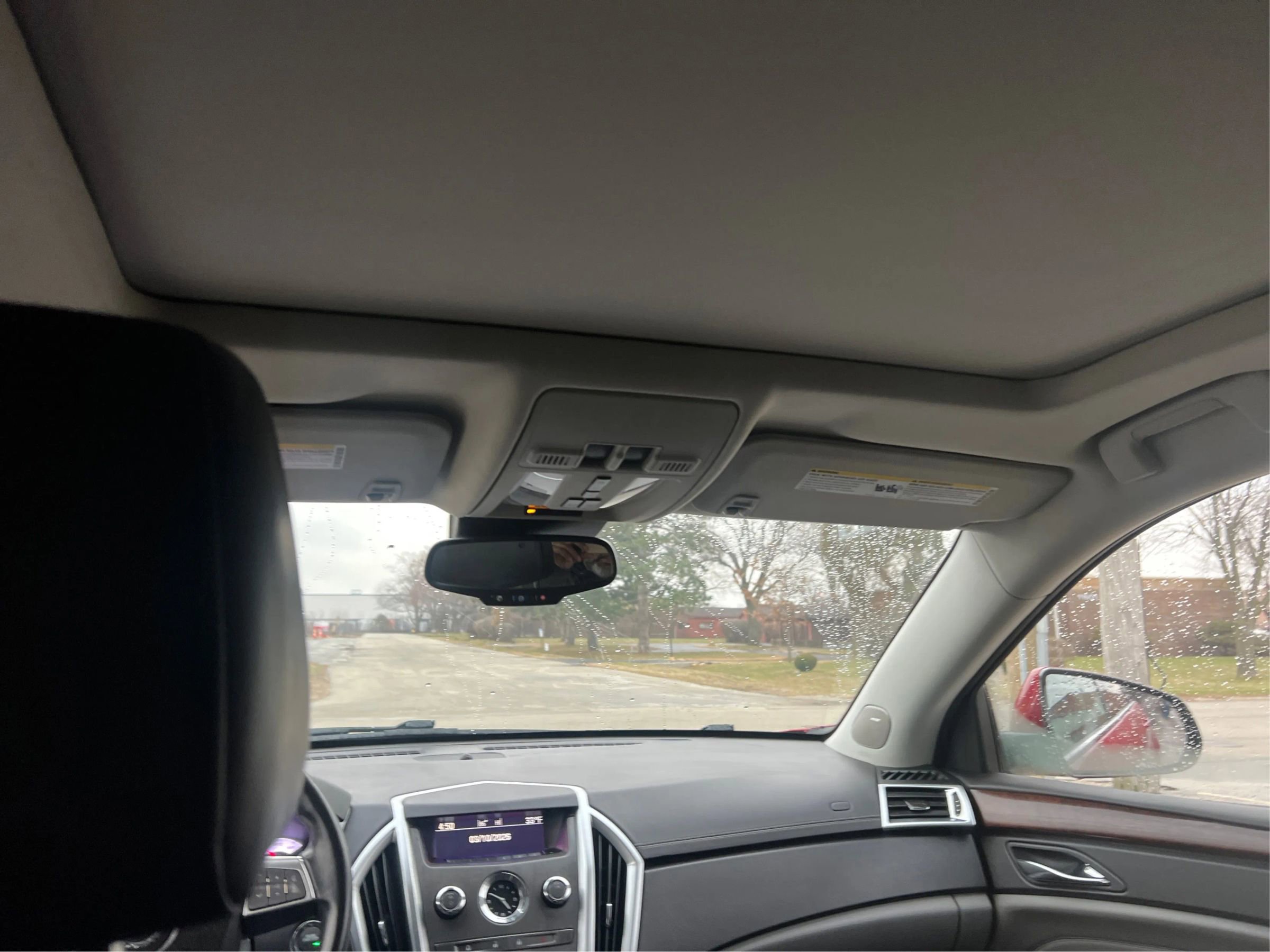 Used 2010 Cadillac SRX Luxury image 18