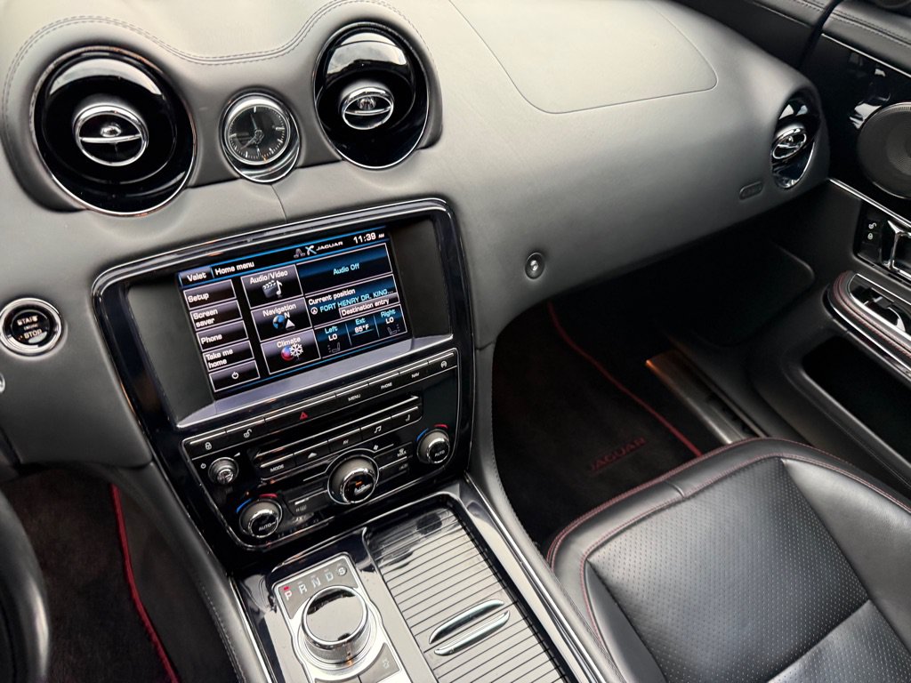 Used 2014 Jaguar XJ R LWB RWD image 48