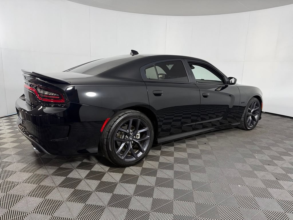 Used 2023 Dodge Charger R/T w/ Blacktop Package RWD image 7