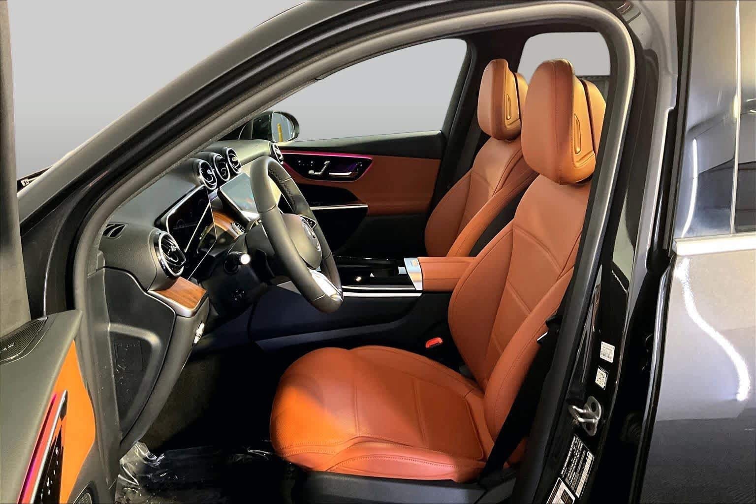 Certified 2026 Mercedes-Benz GLC 300 4MATIC image 9