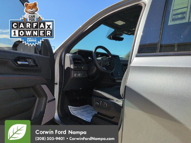 Used 2026 GMC Yukon AT4 Ultimate w/ LPO, Floor Liner Package AWD/4WD image 9