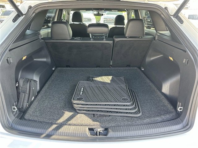 Used 2020 Volkswagen Atlas Cross Sport SE w/ Panoramic Sunroof Package image 25