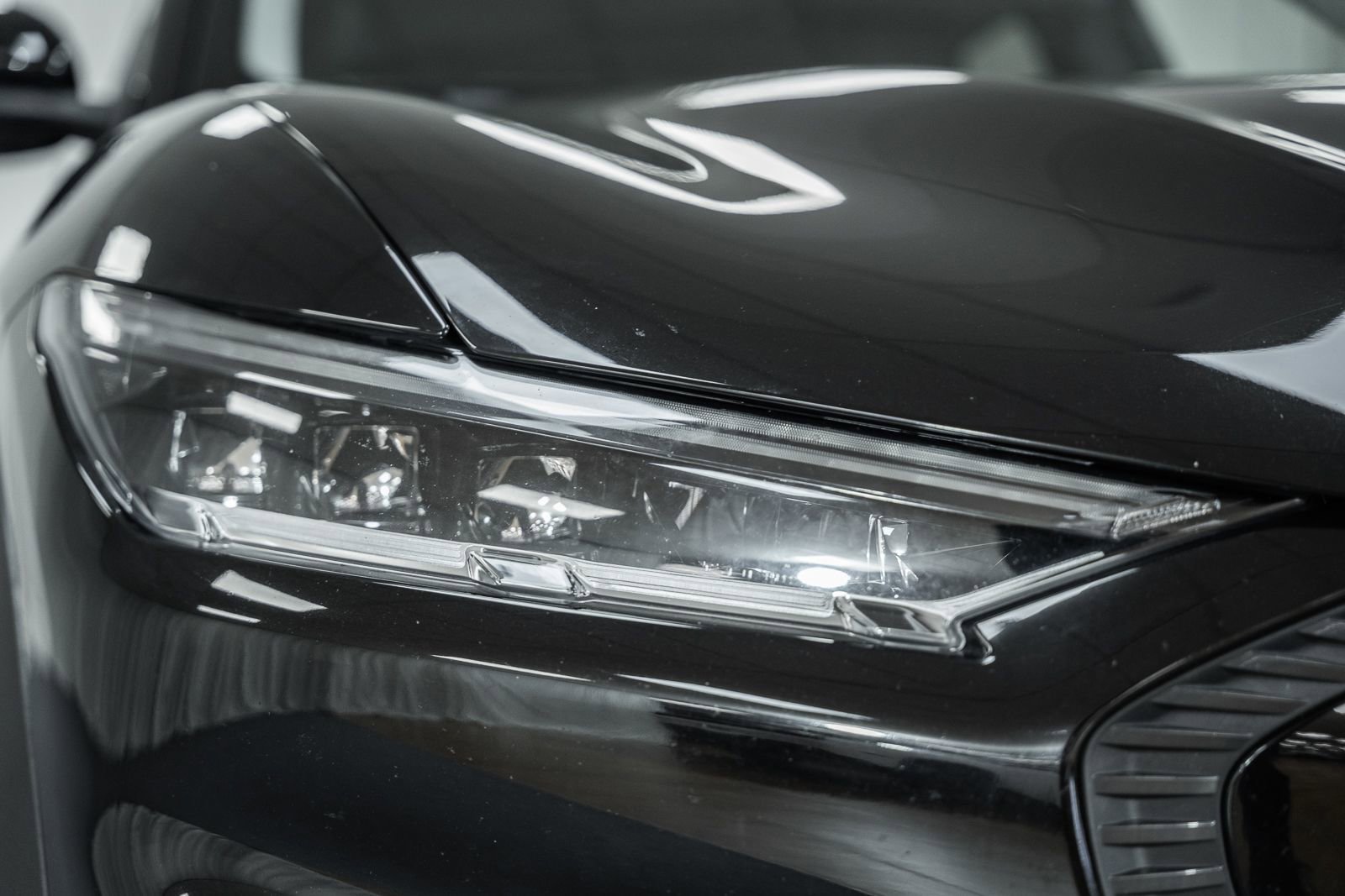 Used 2021 Ford Mustang Mach-E Select w/ Comfort/Technology Package image 9