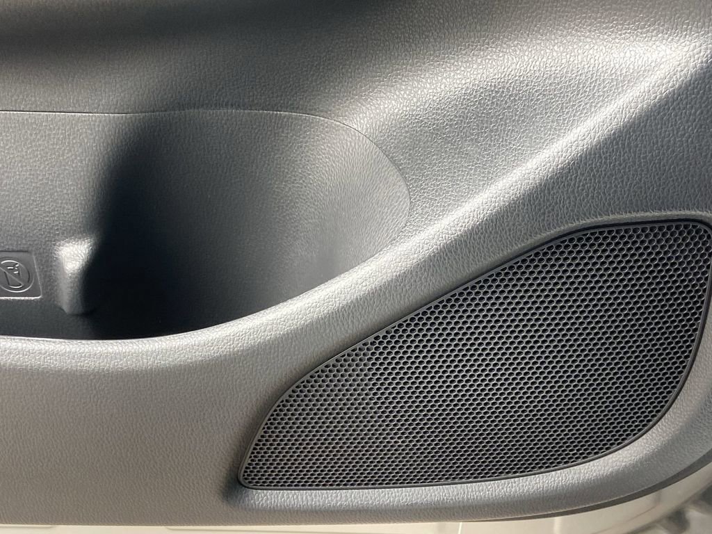 New 2026 Mitsubishi Eclipse Cross Black Edition AWD/4WD image 19