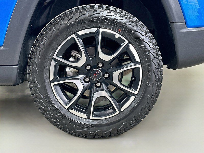 Used 2026 Jeep Compass Trailhawk AWD/4WD image 30