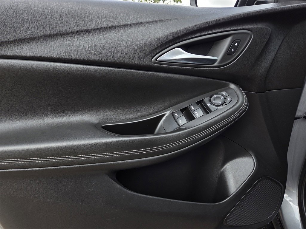 Used 2024 Buick Encore GX Sport Touring image 15