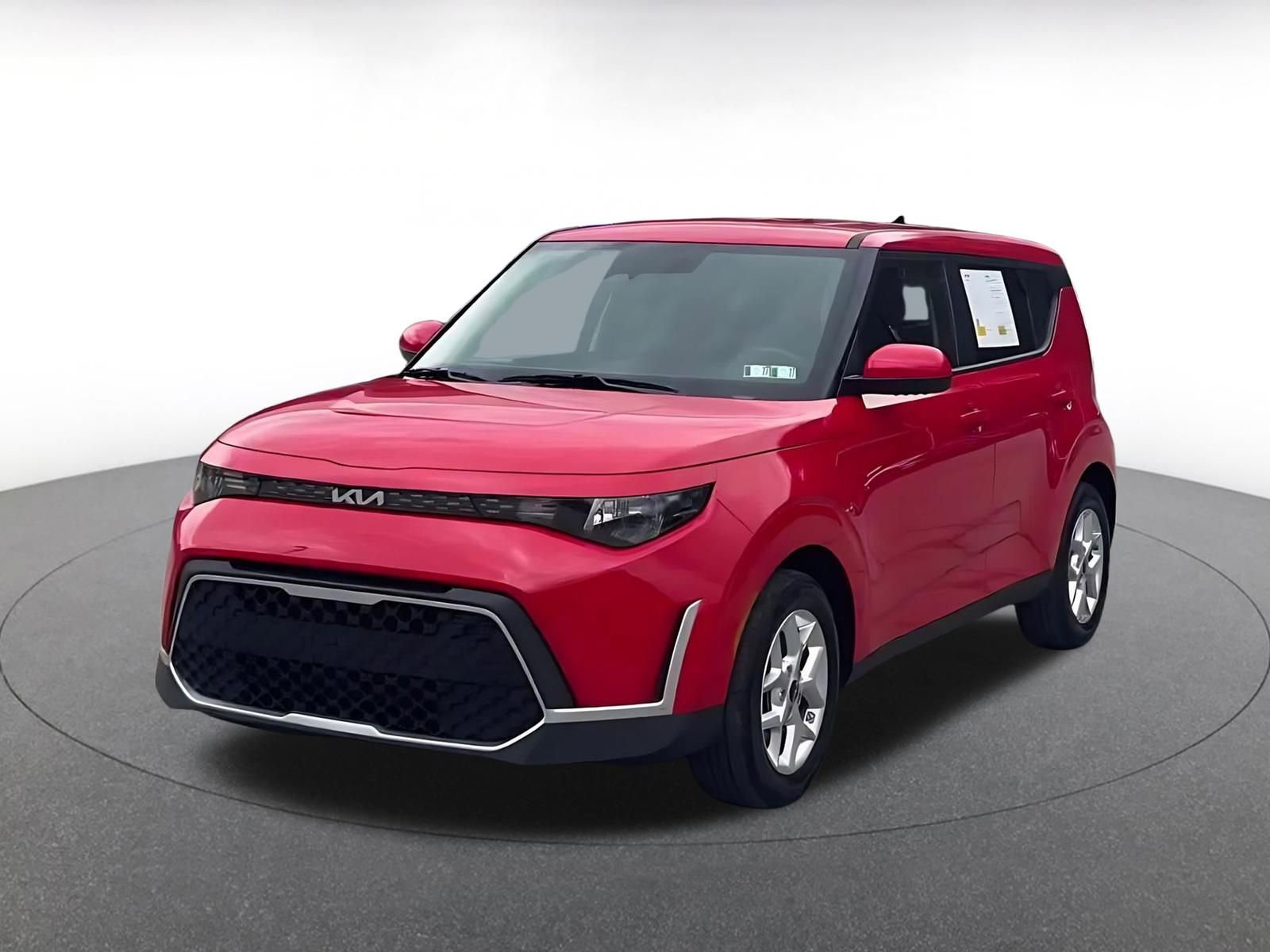 Used 2025 Kia Soul LX w/ LX Technology Package image 7