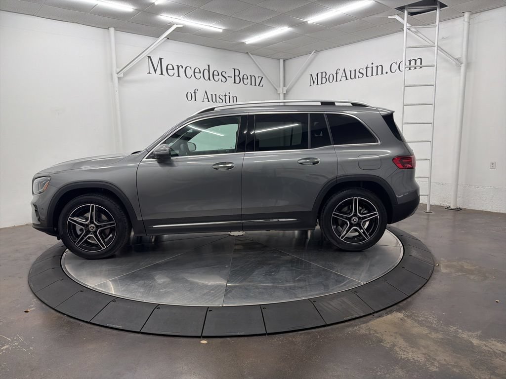 Used 2026 Mercedes-Benz GLB 250 image 4