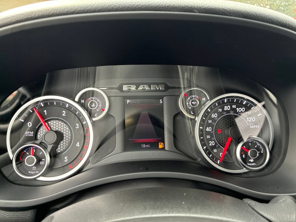 New 2026 RAM 2500 Big Horn AWD/4WD image 16