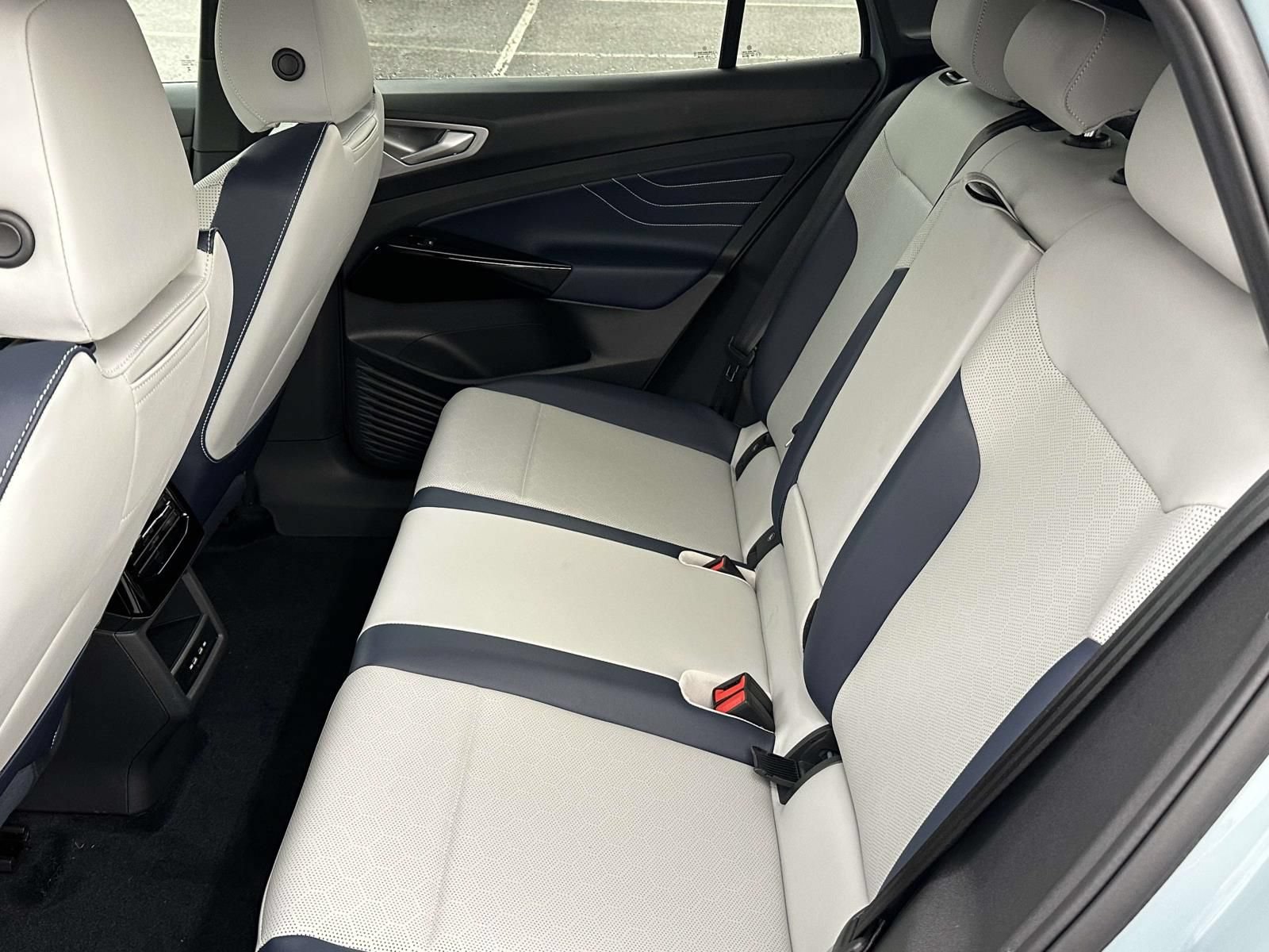 New 2026 Volkswagen ID.4 Pro S RWD image 13